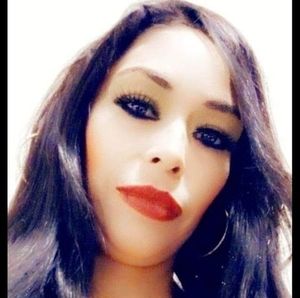 Meet your Posher, Brenda